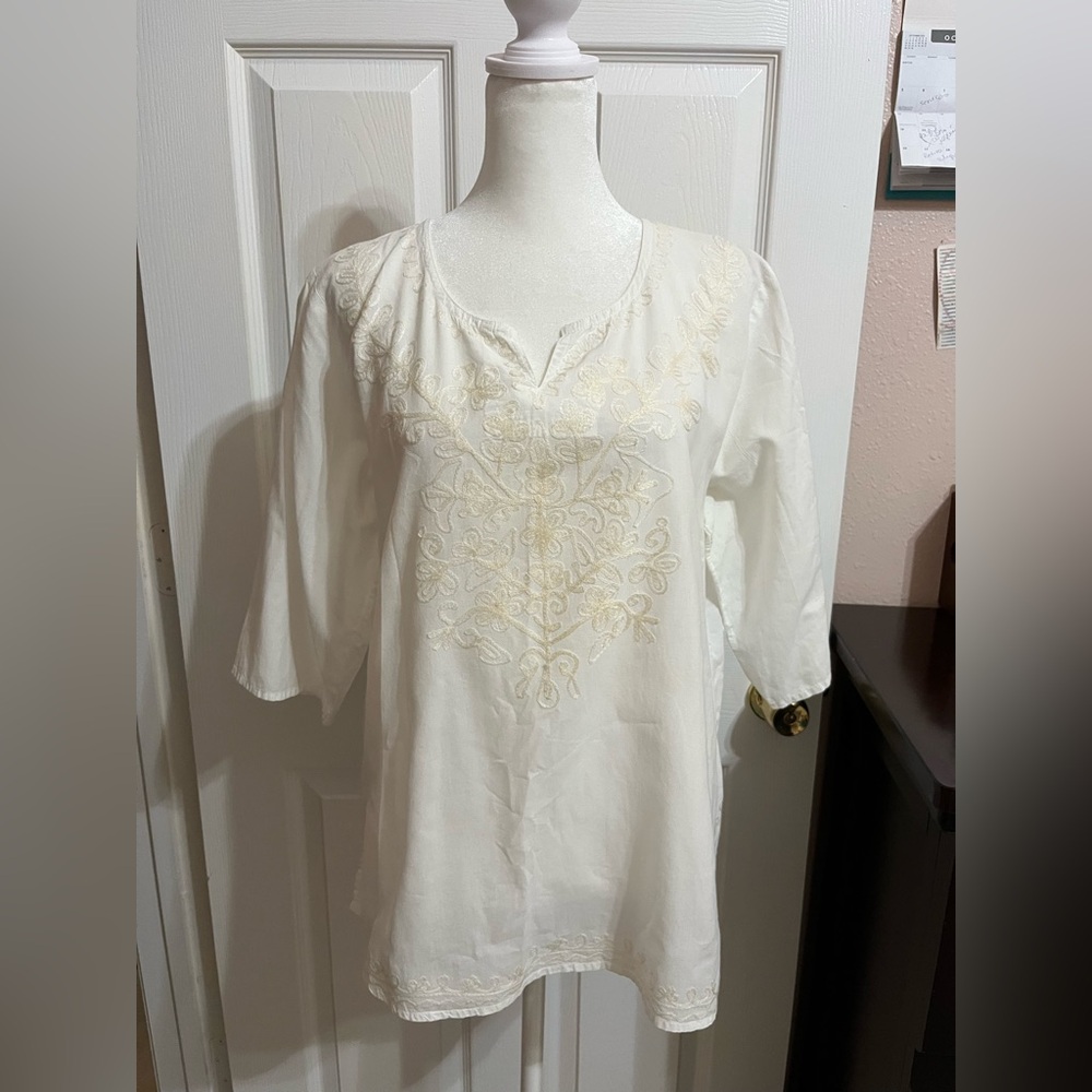 Papillon Blanc Ivory Embroidered Blouse (28)